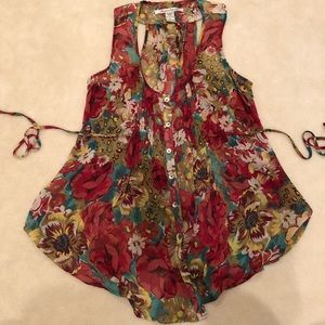 Flowy Floral Tank